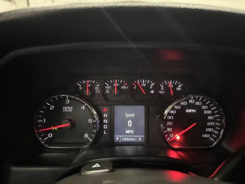 Used 2018 Chevrolet Silverado 1500 Custom w/ Custom Value Package image 31