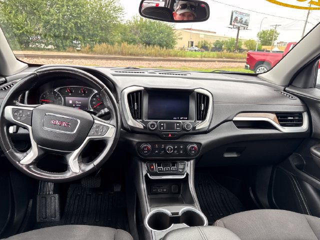 Used 2020 GMC Terrain SLE w/ Driver Convenience Package AWD/4WD image 13