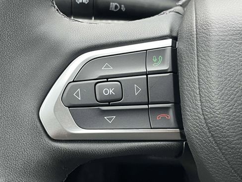 Certified 2025 Jeep Compass Limited image 20