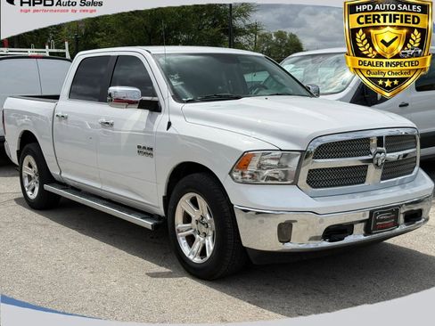 Used 2017 RAM 1500 Lone Star RWD image 1