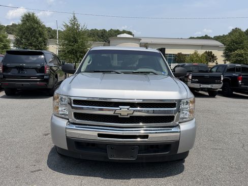Used 2010 Chevrolet Silverado 1500 LS RWD image 2