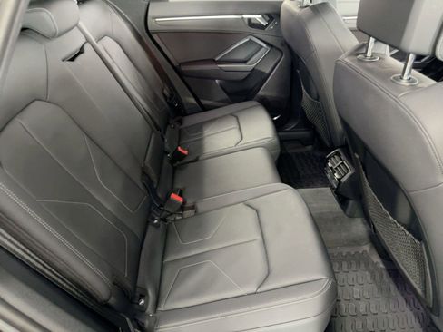 Used 2020 Audi Q3 2.0T Prestige w/ Prestige Package image 29