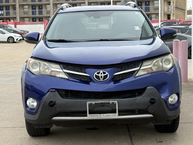 Used 2014 Toyota RAV4 Limited w/ Technology Package FWD image 9