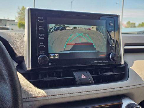 Used 2019 Toyota RAV4 XLE w/ Convenience Package AWD/4WD image 19