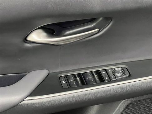 Certified 2025 Lexus UX 300h FWD image 10