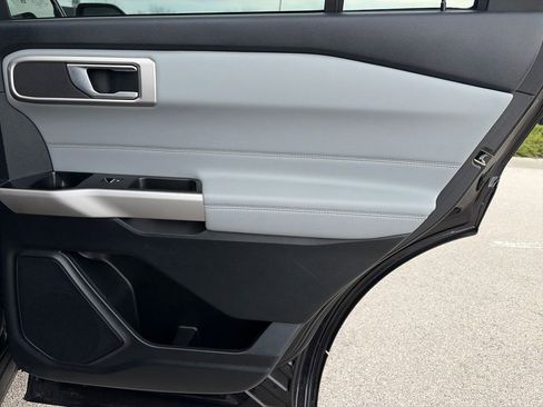 Used 2023 Ford Explorer XLT w/ Equipment Group 202A image 30