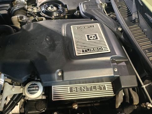 Used 1999 Bentley Azure RWD image 21