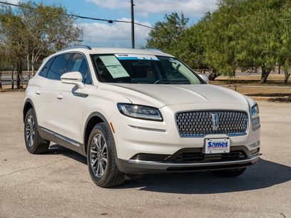 Used 2022 Lincoln Nautilus FWD w/ Premium Package