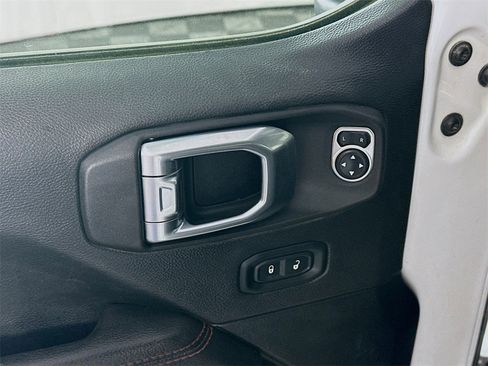 Used 2021 Jeep Wrangler Unlimited Rubicon image 24