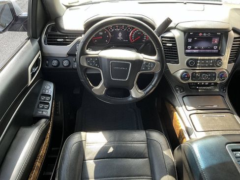 Used 2015 GMC Yukon XL Denali w/ Open Road Package AWD/4WD image 24