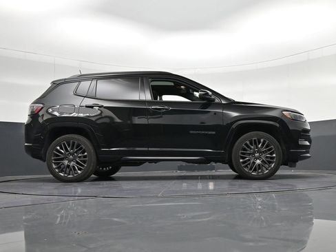 Used 2024 Jeep Compass Limited w/ High Altitude Package AWD/4WD image 34