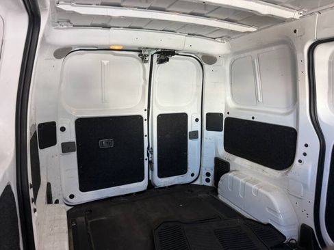 Used 2019 Nissan NV200 SV w/ Navigation Package FWD image 11