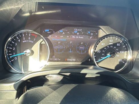 Used 2019 Ford Expedition Max Limited RWD image 16
