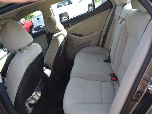 Used 2015 Kia Optima LX w/ LX Convenience Plus Package FWD image 16