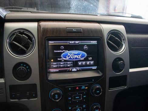 Used 2014 Ford F150 Lariat w/ Equipment Group 502A Luxury image 32