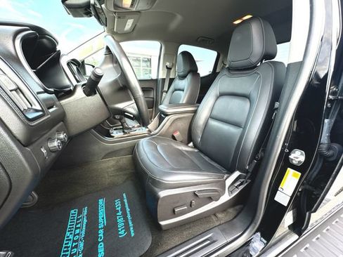 Used 2017 GMC Canyon SLT w/ Driver Alert Package AWD/4WD image 18