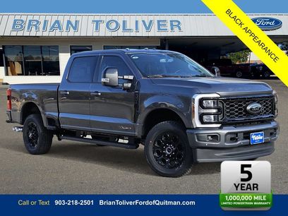 New 2026 Ford F250 Lariat w/ Black Appearance Package