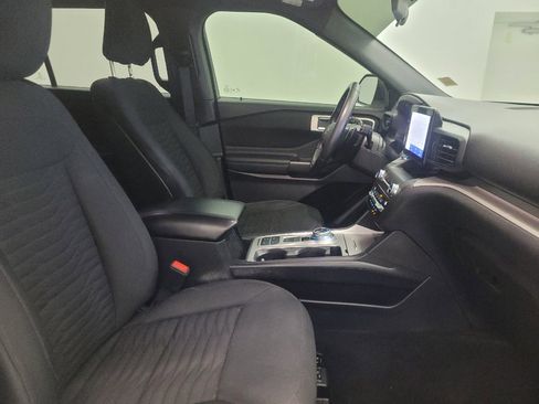 Used 2020 Ford Explorer XLT RWD image 21