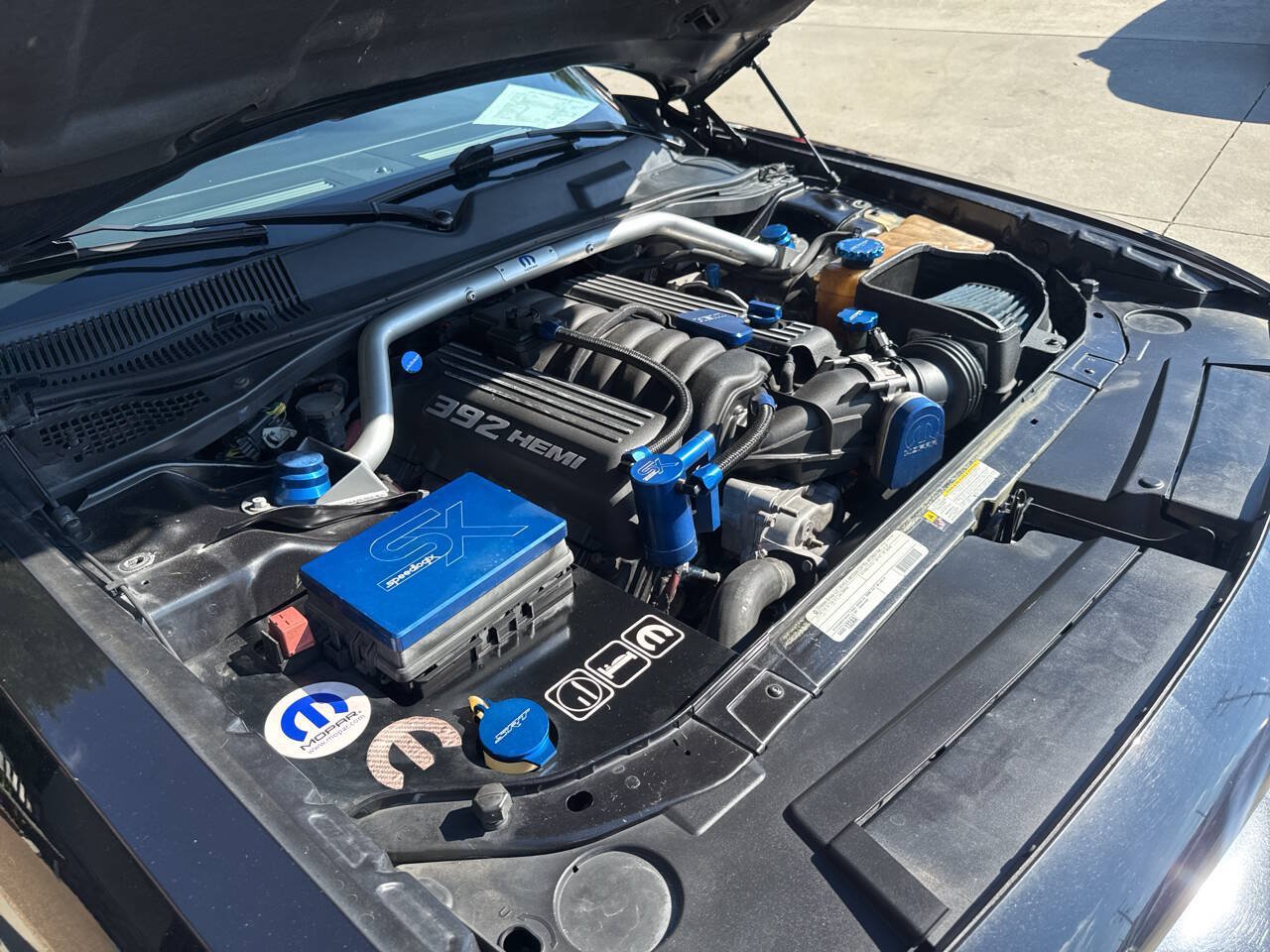 Used 2011 Dodge Challenger SRT8 RWD image 23