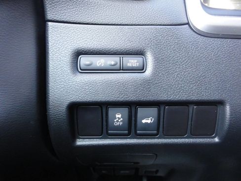 Used 2017 Nissan Murano SL w/ SL Technology Package image 18