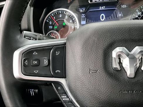 Used 2025 RAM 1500 Big Horn AWD/4WD image 27