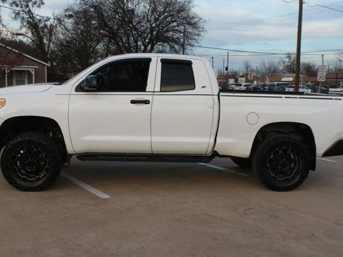 Used 2014 Toyota Tundra SR image 7