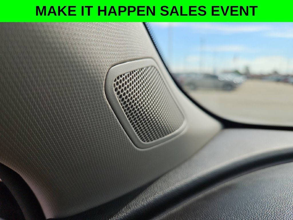 Used 2024 Buick Encore GX Sport Touring AWD/4WD image 13