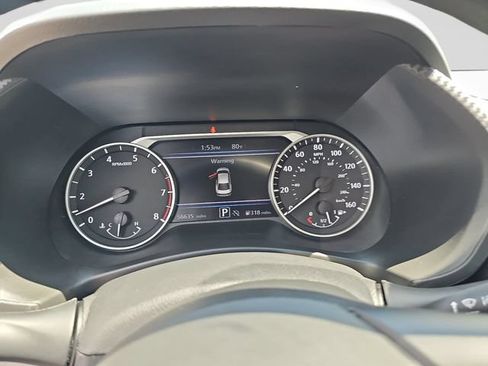 Used 2024 Nissan Sentra SV FWD image 16
