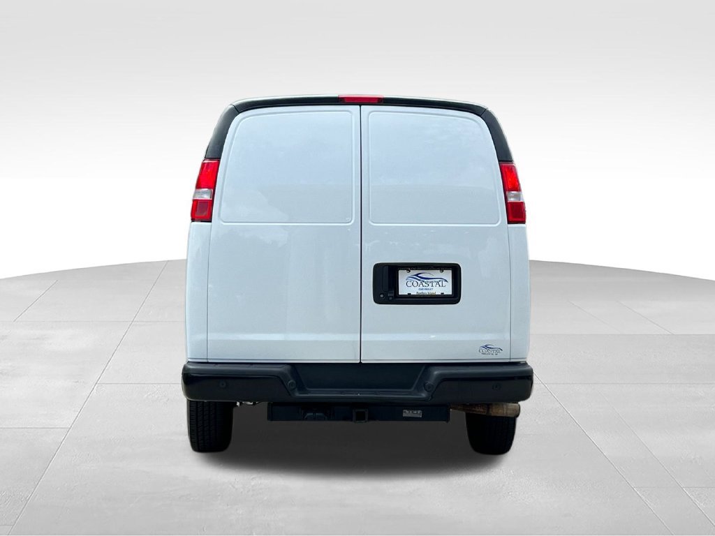 Used 2023 GMC Savana 2500 Extended w/ Driver Convenience Package RWD image 11
