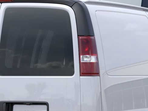 New 2026 GMC Savana 2500 w/ Driver Convenience Package RWD image 12