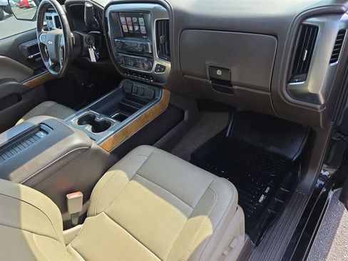 Used 2017 Chevrolet Silverado 1500 LTZ w/ Texas Edition AWD/4WD image 10