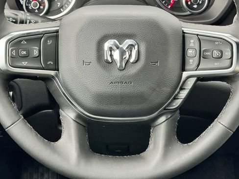 New 2026 RAM 1500 Big Horn AWD/4WD image 15
