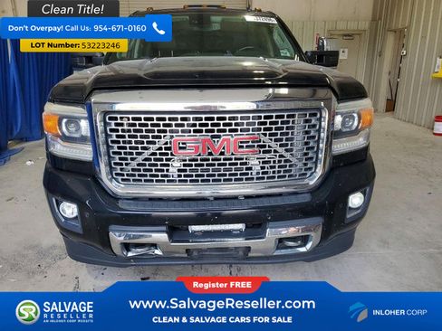 Used 2015 GMC Sierra 2500 Denali w/ Duramax Plus Package AWD/4WD image 7