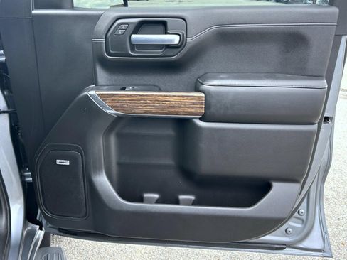 Certified 2019 Chevrolet Silverado 1500 High Country w/ High Country Premium Package AWD/4WD image 16