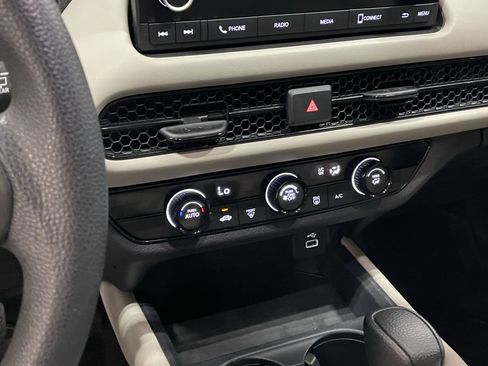 Used 2023 Honda HR-V LX image 22