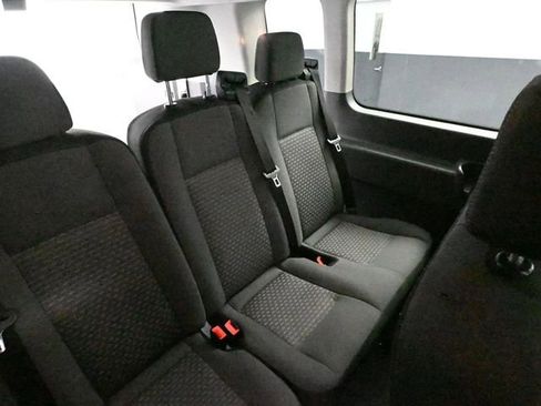 Used 2023 Ford Transit 350 XLT image 33