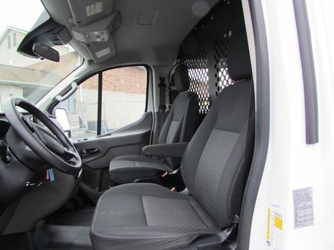 Used 2023 Ford Transit 250 T-250 Low Rf 9070 GVWR RWD w/ Exterior Upgrade Package image 12