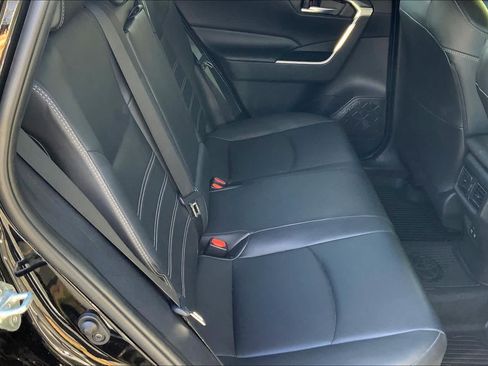 Used 2020 Toyota RAV4 XLE Premium AWD/4WD image 20