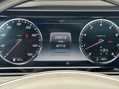 Used 2015 Mercedes-Benz S 550 Sedan image 24