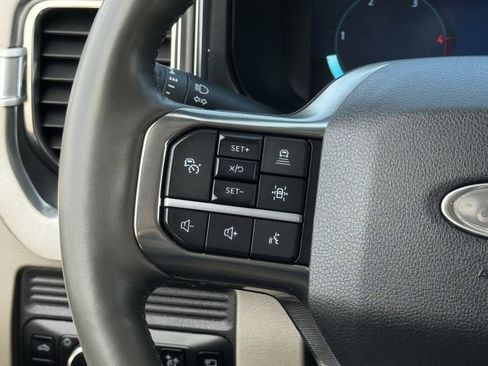 Used 2025 Ford F350 Platinum w/ Platinum Plus Package AWD/4WD image 13