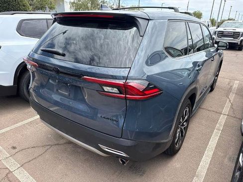 Used 2025 Toyota Grand Highlander AWD Hybrid image 3
