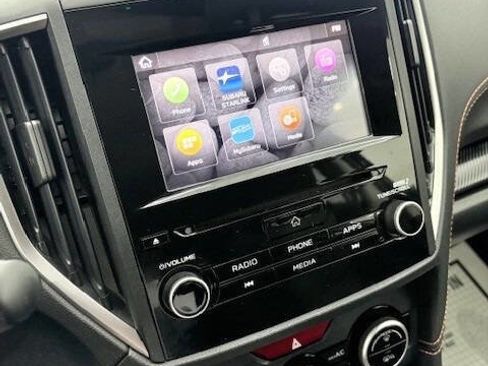 Used 2020 Subaru Crosstrek 2.0i Premium image 12