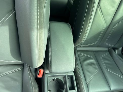 Used 2023 Audi Q5 2.0T Premium w/ Convenience Package image 38