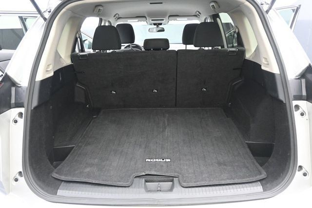 Used 2024 Nissan Rogue S AWD/4WD image 38