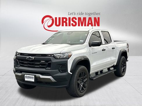 Used 2023 Chevrolet Colorado Trail Boss w/ Technology Package image 5