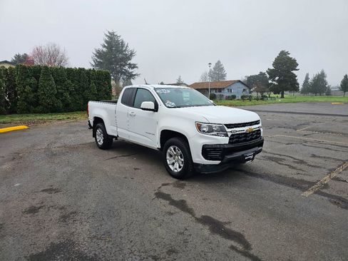 Used 2022 Chevrolet Colorado LT w/ Fleet Safety Package image 6