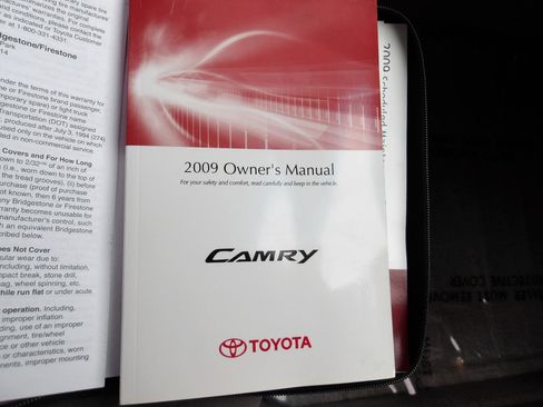 Used 2009 Toyota Camry LE FWD image 21