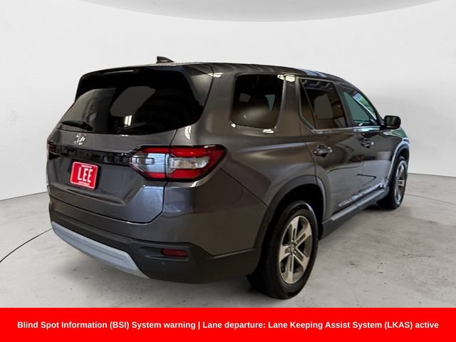 Used 2025 Honda Pilot EX-L image 6