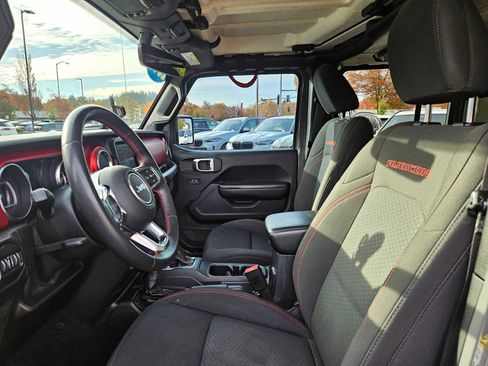 Used 2019 Jeep Wrangler Unlimited Rubicon image 22