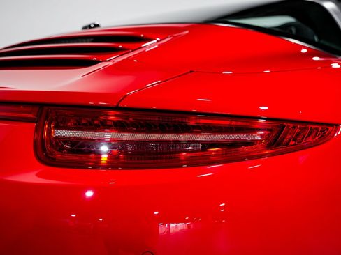 Used 2015 Porsche 911 Targa 4S AWD/4WD image 40